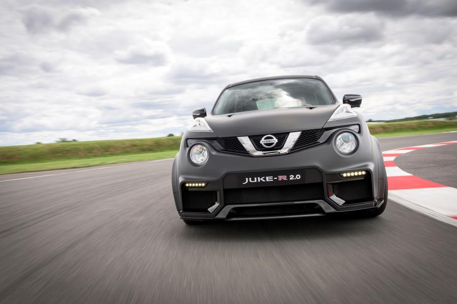  Nissan Juke-R 2.0 Concept 2015 года  (фото 23 из 41)